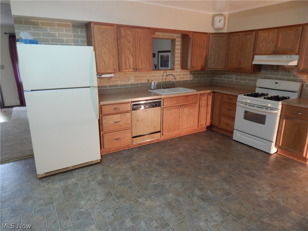 Meadowlawn Estates - Residential