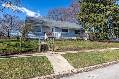 Homes For Sale - 507 Broad Boulevard<br/> Cuyahoga Falls, OH 44221