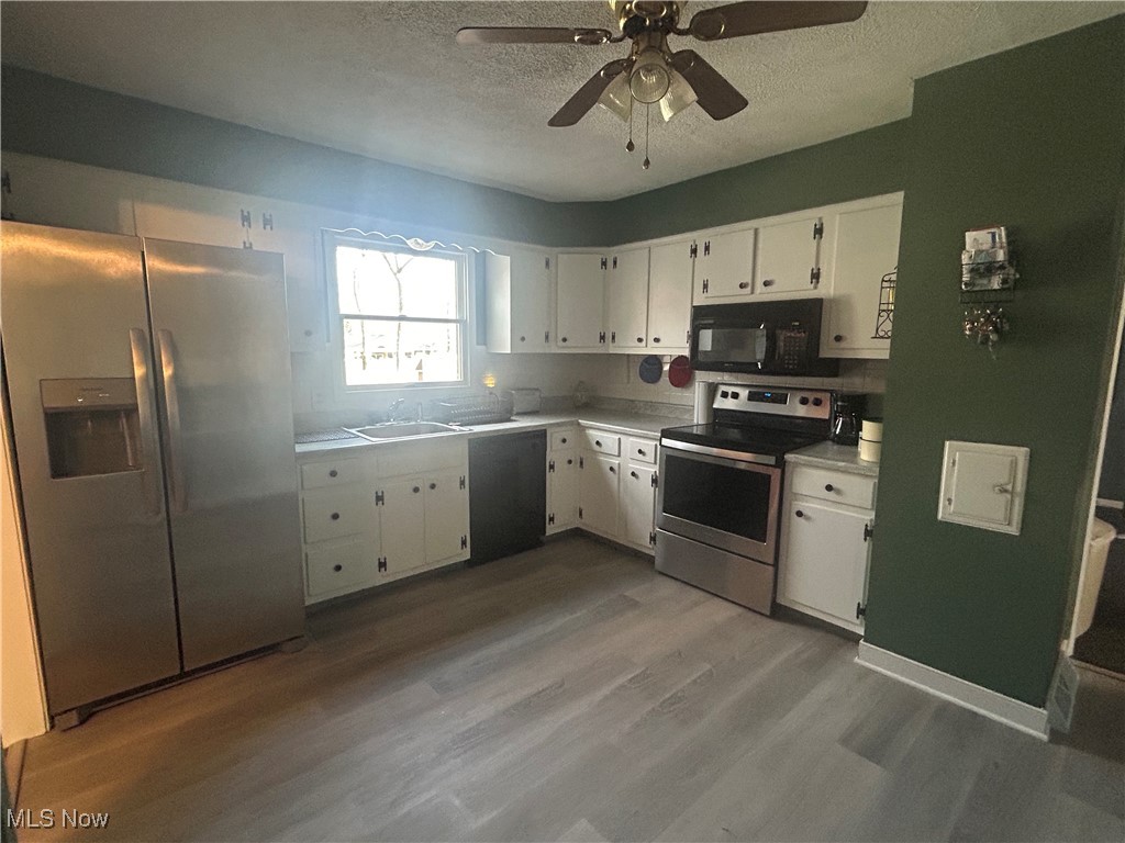 2041 Willowdale Drive, Stow, Ohio image 13