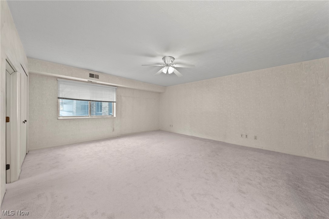 Acacia on the Green Condo - Residential