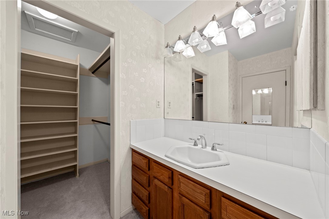 Acacia on the Green Condo - Residential