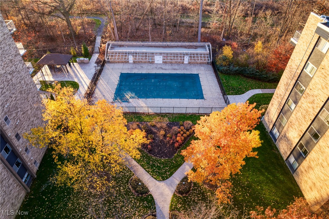 Acacia on the Green Condo - Residential