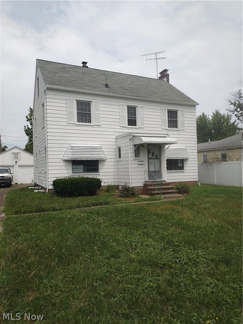 Photo of 3251 Cleveland Boulevard, Lorain, OH 44052 (MLS # 5240884)