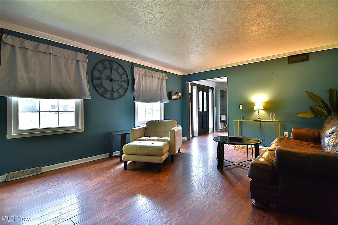 Emerald Hills - Residential