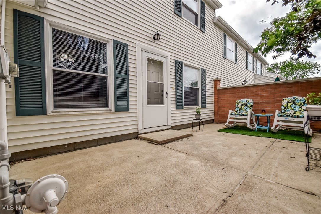 108 Doncaster Court #108, Mentor, Ohio image 3