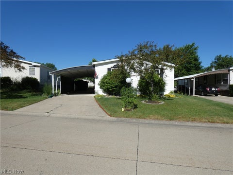27202 Cook Road Unit 132, Olmsted Twp, OH 44138 - #: 5188760