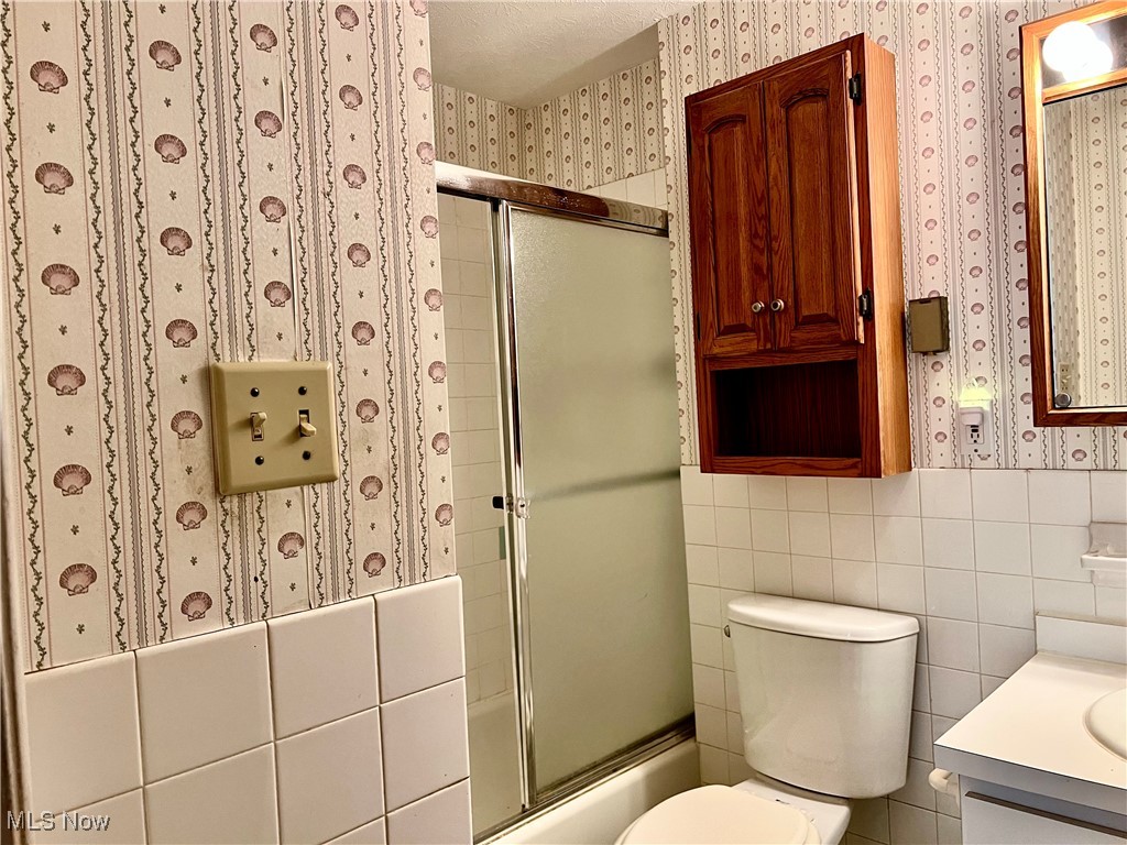 Silver Lake Towers Condo - Residential