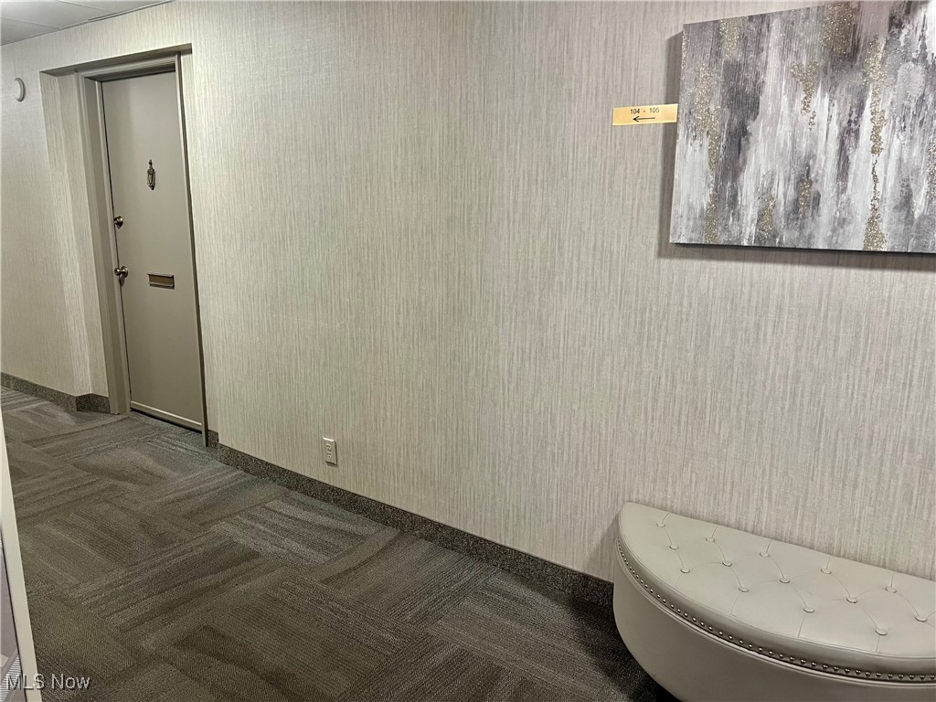 Silver Lake Towers Condo - Residential