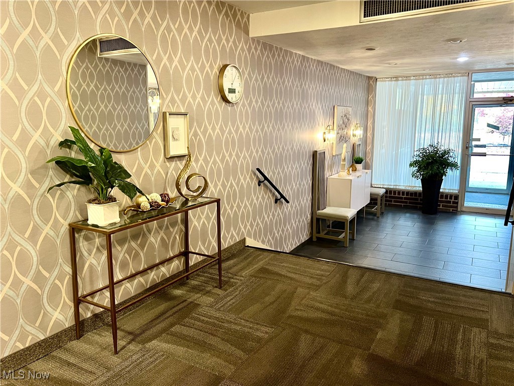 Silver Lake Towers Condo - Residential