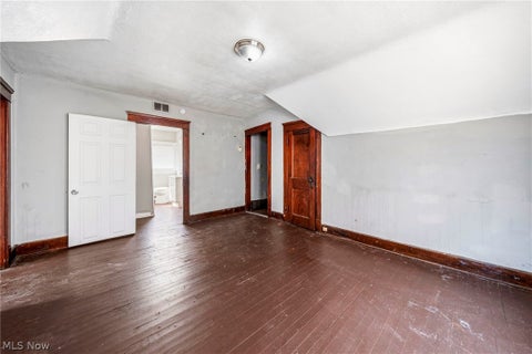 Tiny photo for 406 E 148th Street, Cleveland, OH 44110 (MLS # 5241773)