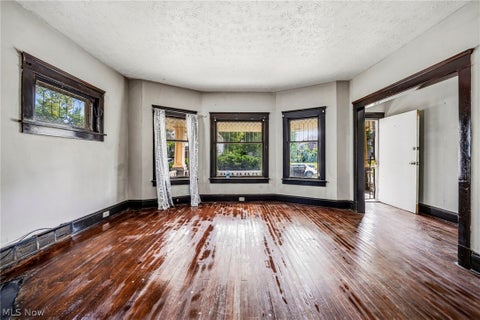 Tiny photo for 406 E 148th Street, Cleveland, OH 44110 (MLS # 5241773)