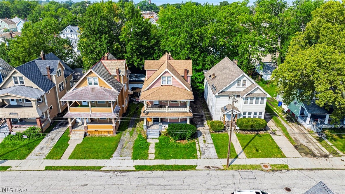 406 E 148th Street