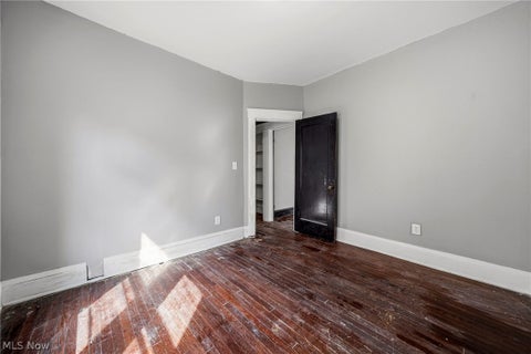 Tiny photo for 406 E 148th Street, Cleveland, OH 44110 (MLS # 5241773)