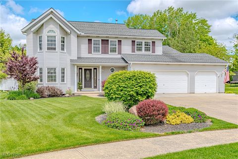 582 Blackberry Circle Brunswick OH 44212