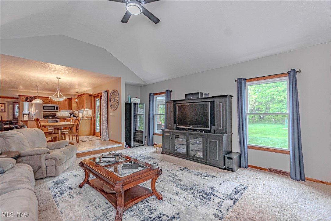 582 Blackberry Circle, Brunswick, Ohio image 15