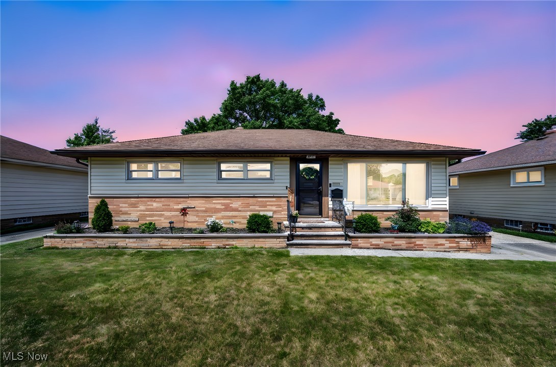 7356 Oakwood Road