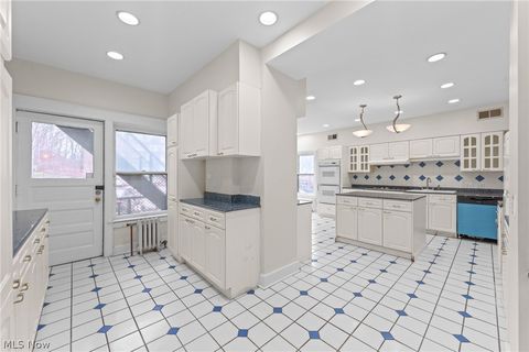 Tiny photo for 11428 Cedar Glen Parkway #C2D2, Cleveland, OH 44106 (MLS # 5188507)