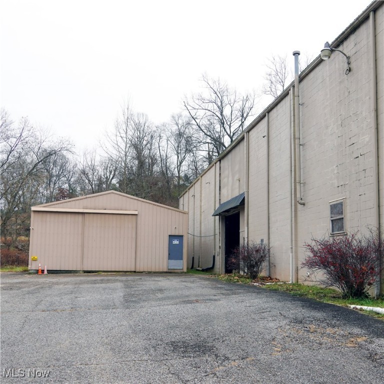 College Park - Commercial Sale