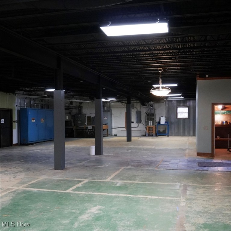 College Park - Commercial Sale