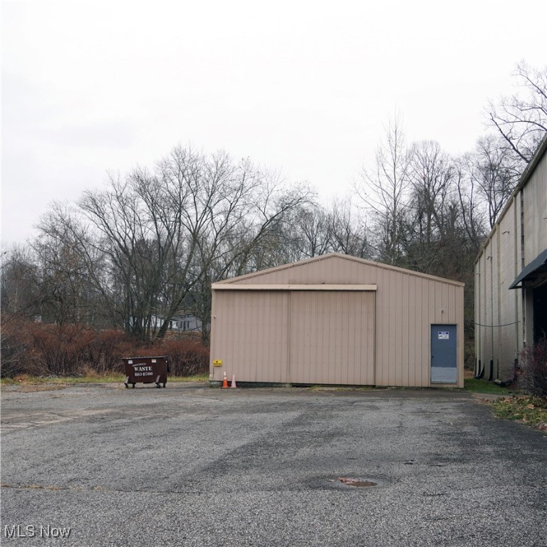 College Park - Commercial Sale