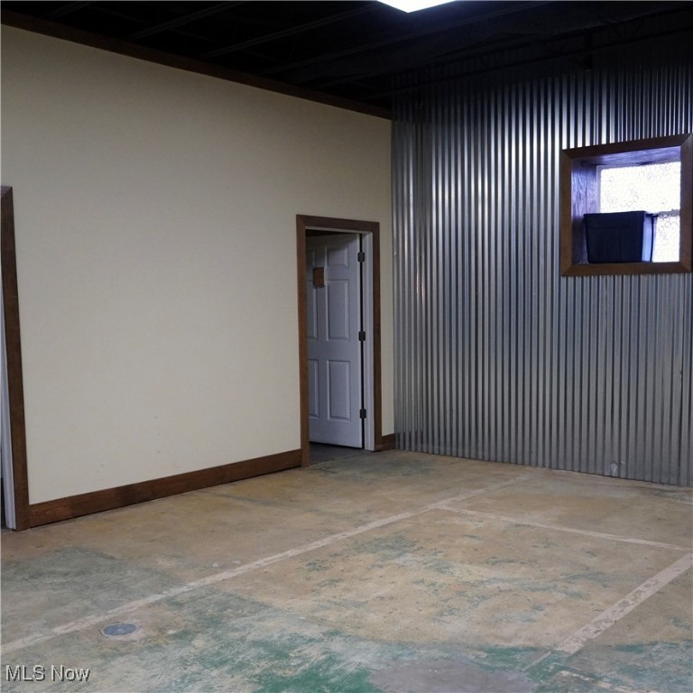 College Park - Commercial Sale