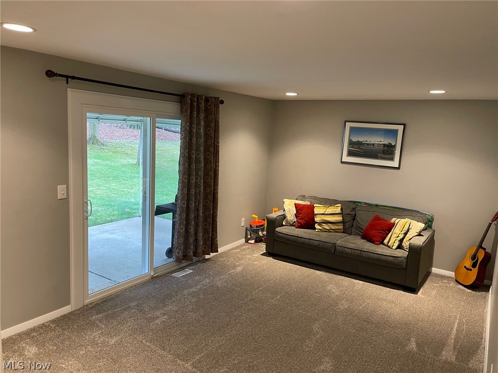 Ridge Road 02 - Residential