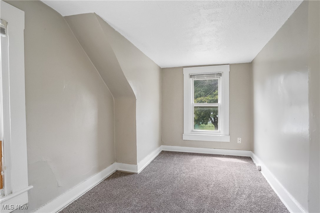 Helfers Summit Lake View - Residential