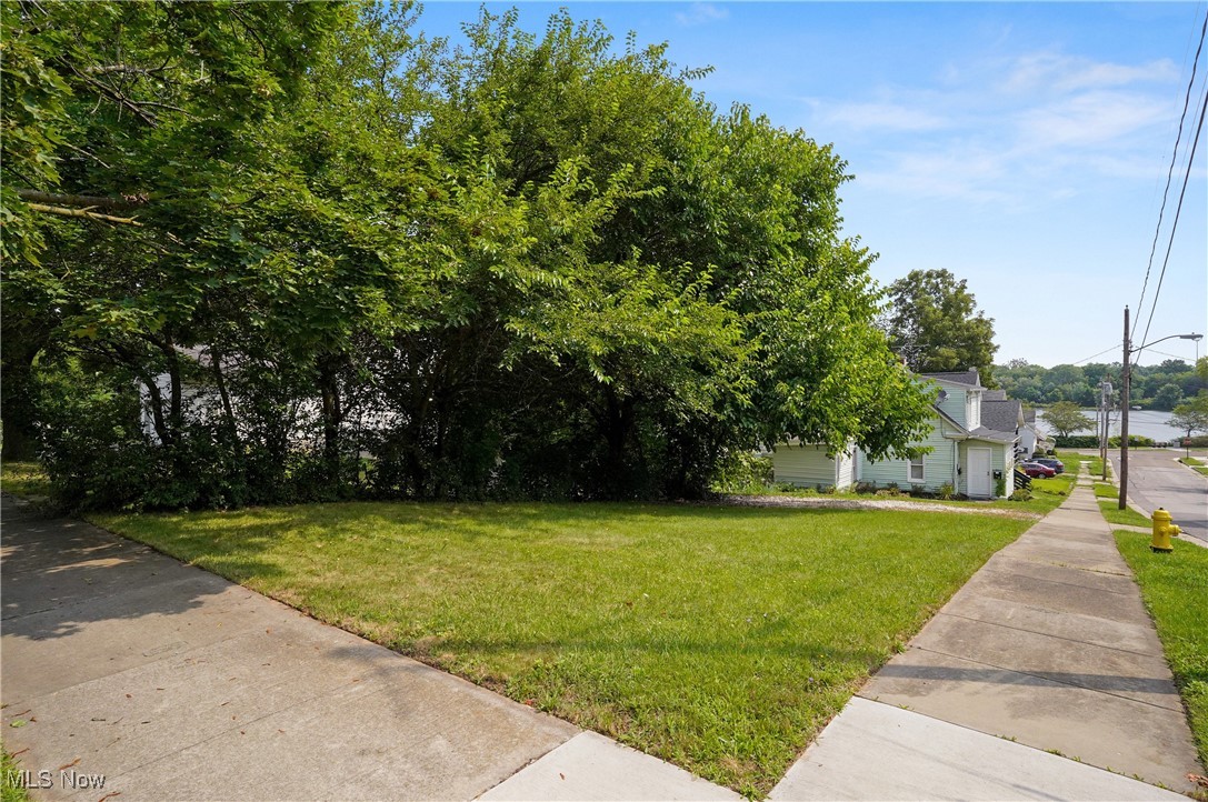 Helfers Summit Lake View - Residential