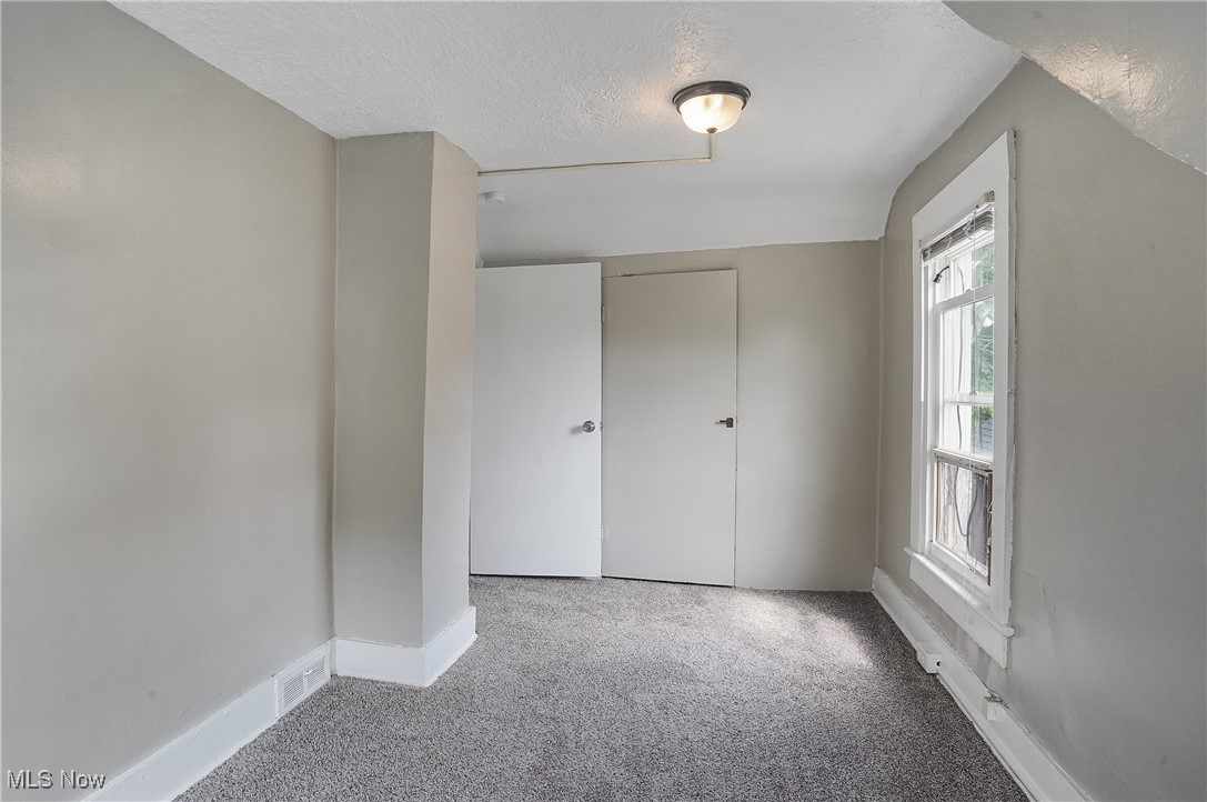 Helfers Summit Lake View - Residential