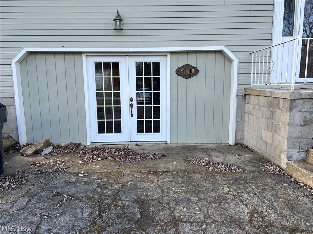 Kirk Manor 01 - Residential