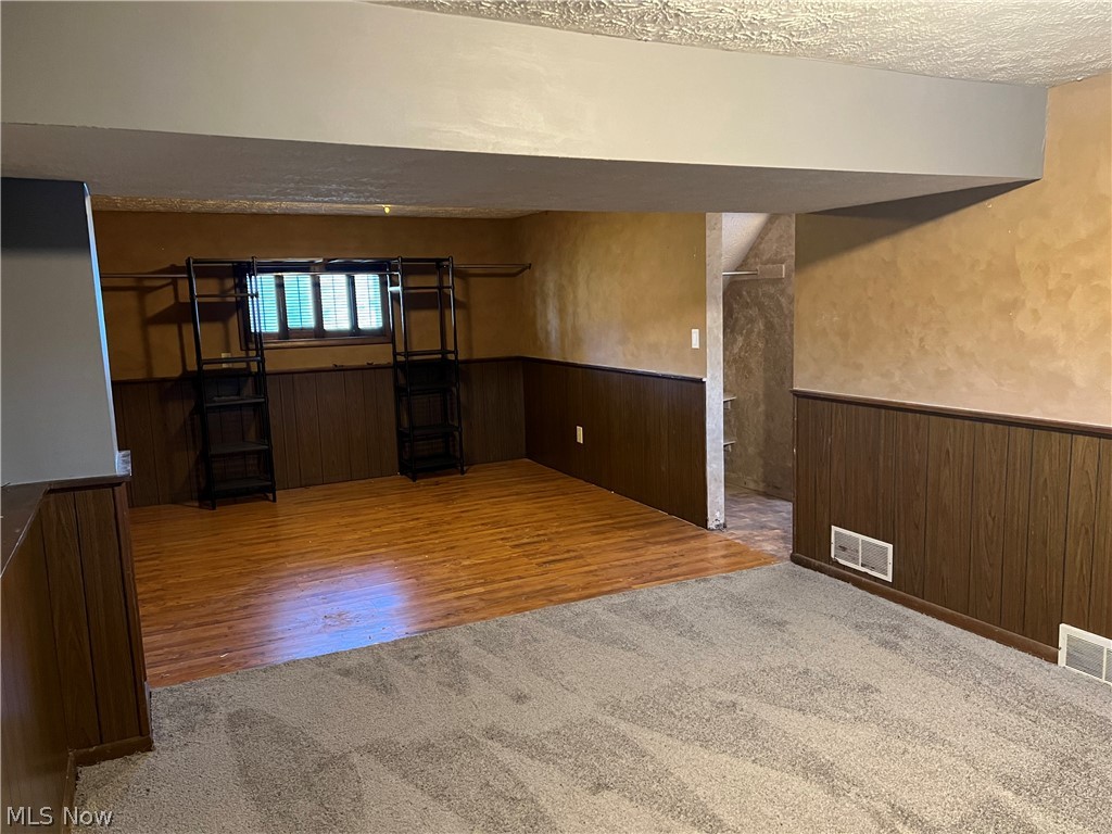 Kirk Manor 01 - Residential