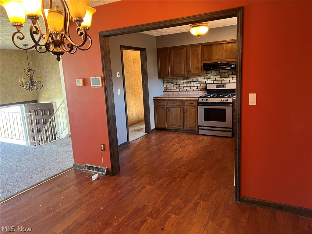 Kirk Manor 01 - Residential