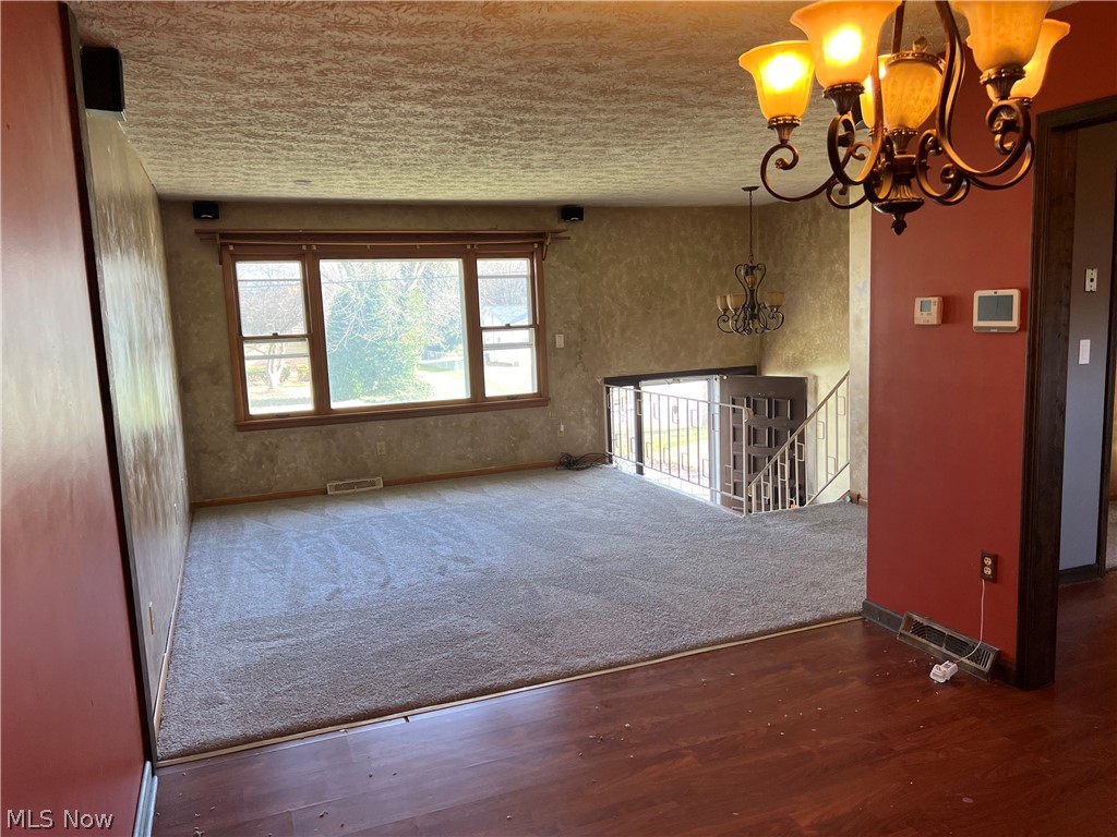 Kirk Manor 01 - Residential