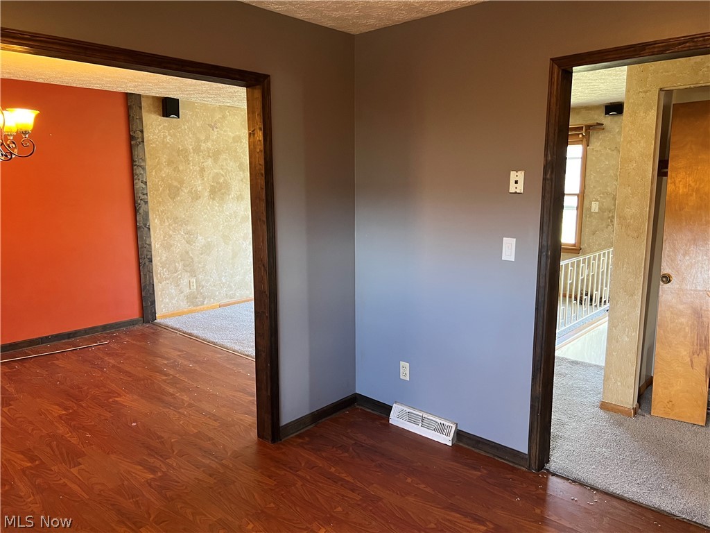 Kirk Manor 01 - Residential