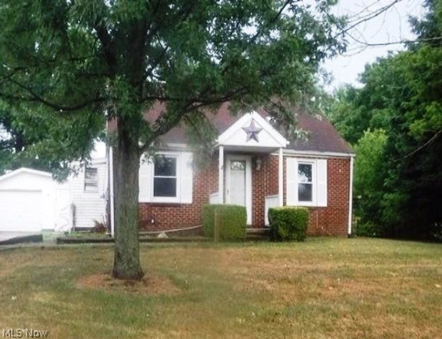 1947 Cape Cod offers 3 bed, 1 bath, with approximately 1150 square feet of living space, and a detached garage. The home is sitting on a respectably sized lot measuring about 0.36 acres with well manicured landscaping. It needs work and updating but has the potential to be a great home. Located in close proximity to restaurants, parks, schools, shopping, and other amenities.