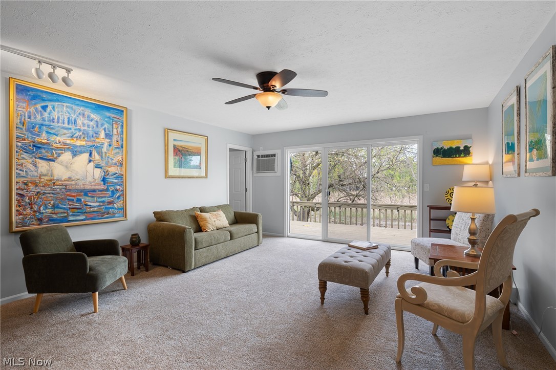 Creekside - Residential