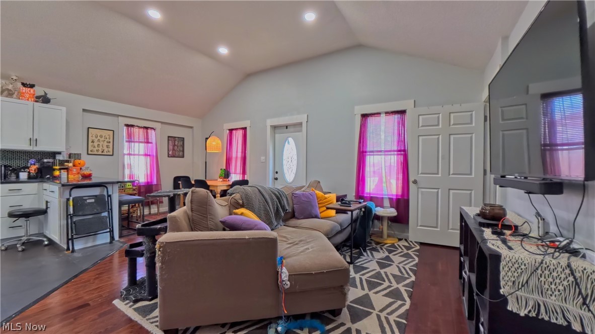 Albert Cannons - Residential