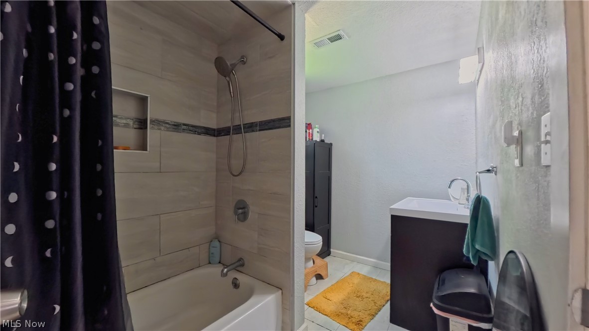 Albert Cannons - Residential