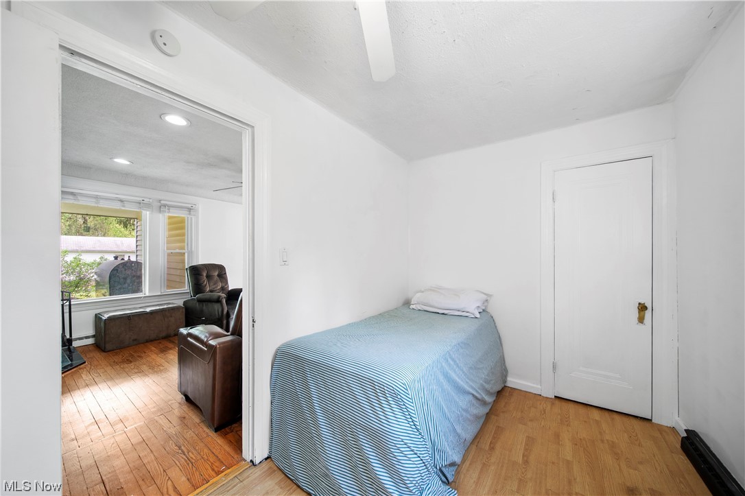 Kiwanis Lake - Residential