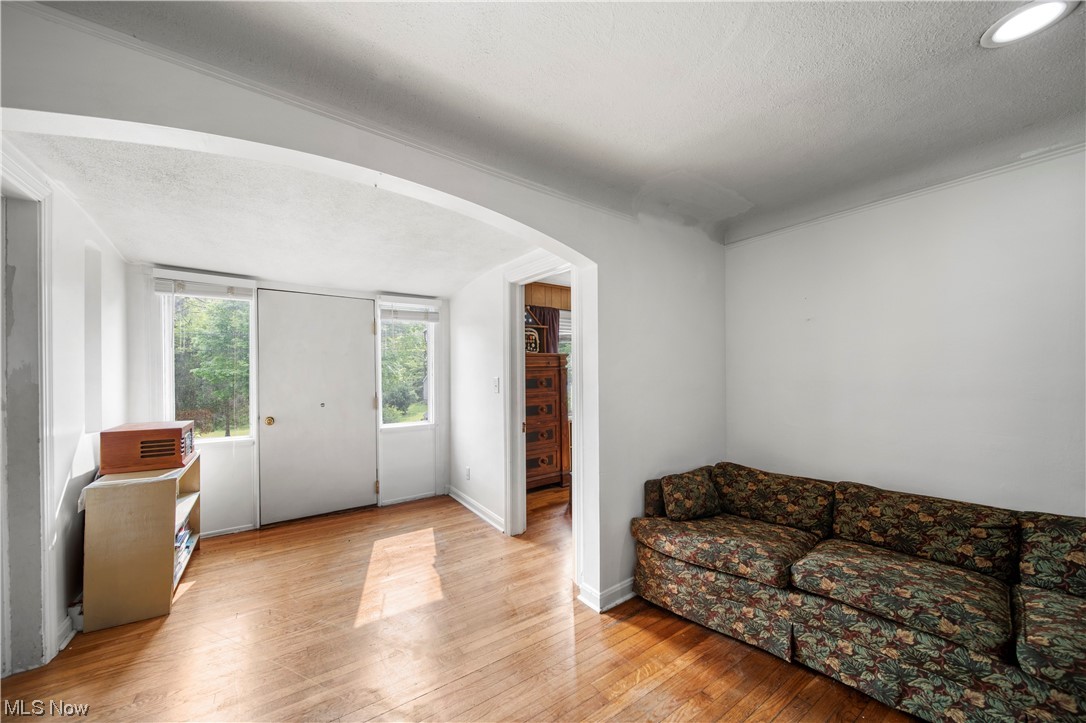 Kiwanis Lake - Residential