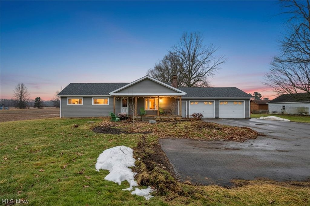 Photo of 7182 State Route 45, North Bloomfield, OH 44450 (MLS # 5188375)