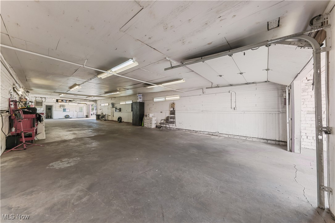 Walworth - Commercial Lease