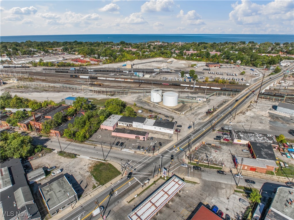 Walworth - Commercial Lease