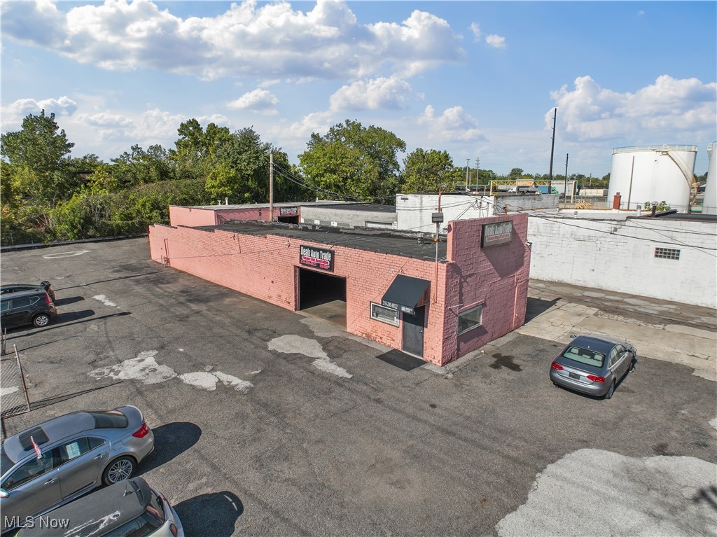 Walworth - Commercial Lease