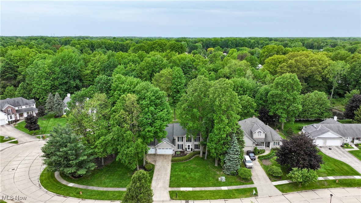 5472 Wixford Lane, Mentor, Ohio image 29