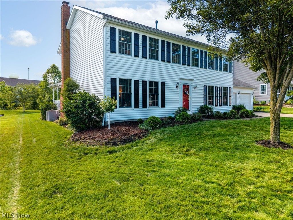 Photo of 1170 Waterbury Drive, Medina, OH 44256 (MLS # 5219261)