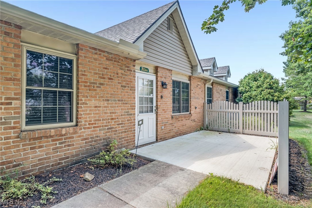 Welcome to 35244 Greenwich Ave in North Ridgeville, a beautifully maintained end-unit condo offering 2 bedrooms, 2 full bathrooms, and a flexible den/family room perfect for work or relaxation. This charming home features an open layout with neutral-colored walls and flooring, highlighted by warm wood trim throughout. The eat-in kitchen flows seamlessly into the living room and dining area, creating an inviting space for everyday living and entertaining. Recent updates include stunning new Quartzite countertops, freshly painted cabinets, a new sink and faucet, and a brand new stove (2024). The brick exterior adds timeless curb appeal, while the attached 1-car garage provides convenience and extra storage. As an end unit, enjoy additional privacy and natural light. Located in a quiet, desirable community with easy access to shopping, dining, and highways, this condo offers the perfect blend of comfort, style, and functionality. Don’t miss your chance to call this move-in-ready home your own, schedule your private showing today!