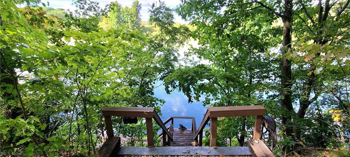 Roaming Rock - Residential