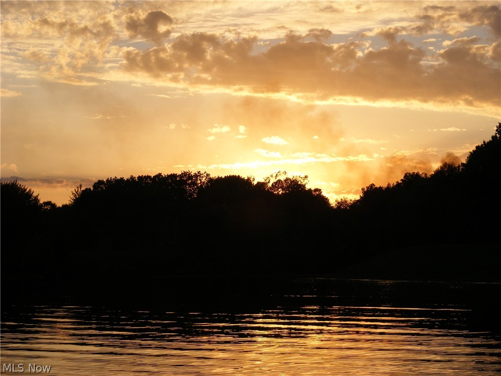 Roaming Rock - Residential