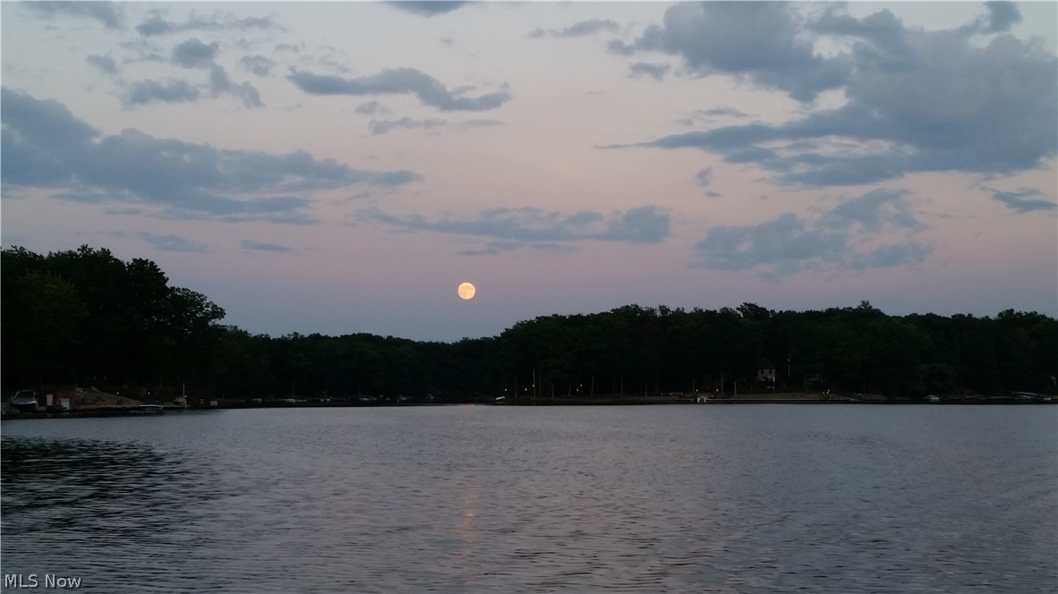 Roaming Rock - Residential